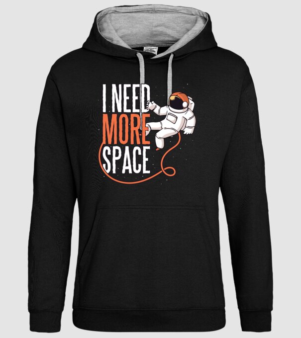 I need more space tricou astronaut model negru pe tricou