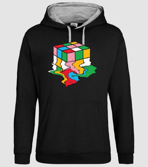 Cub Rubik topindu-se model negru pe tricou