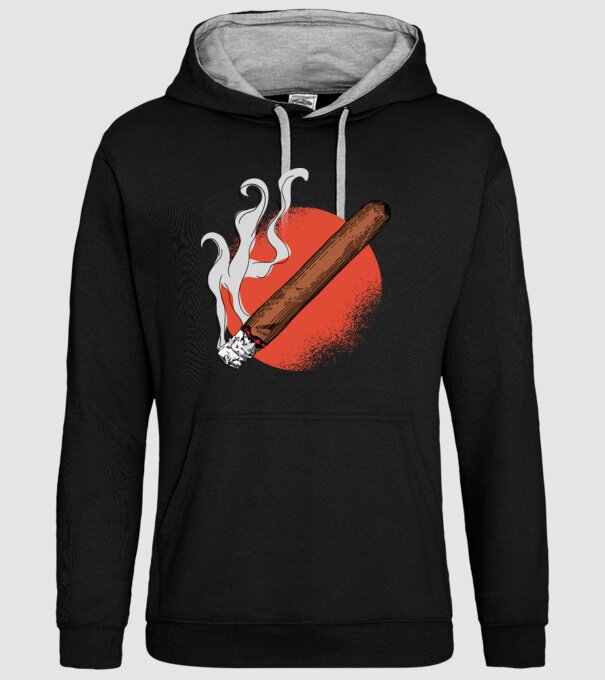 Trabuc model negru pe tricou