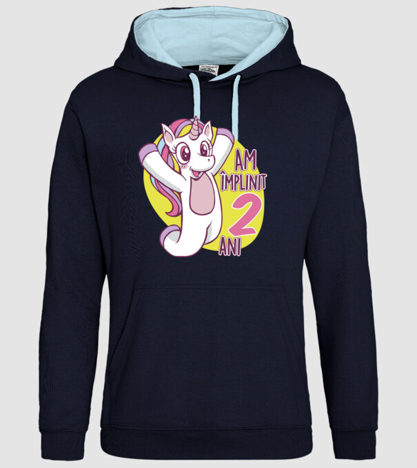 Am împlinit 2 ani model albastru închis pe tricou