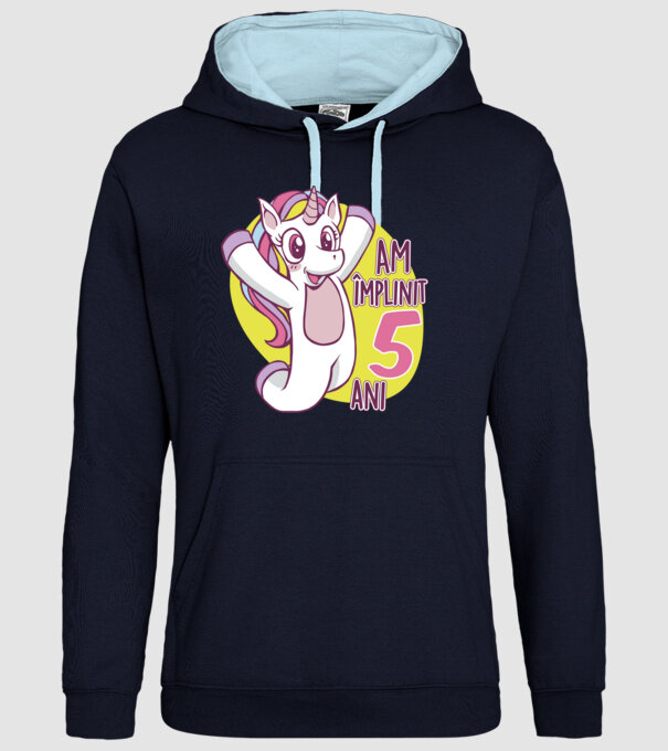 Am împlinit 5 ani model albastru închis pe tricou