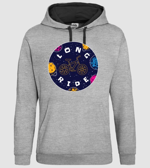Spațiu cu bicicletă model gri pe tricou