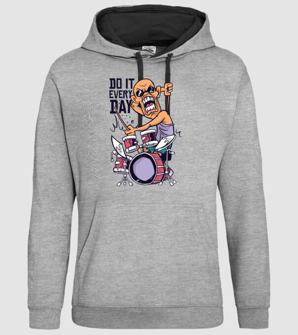 Bate tobele în fiecare zi model gri pe tricou