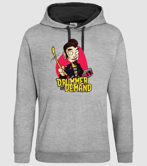 Baterist model gri pe tricou