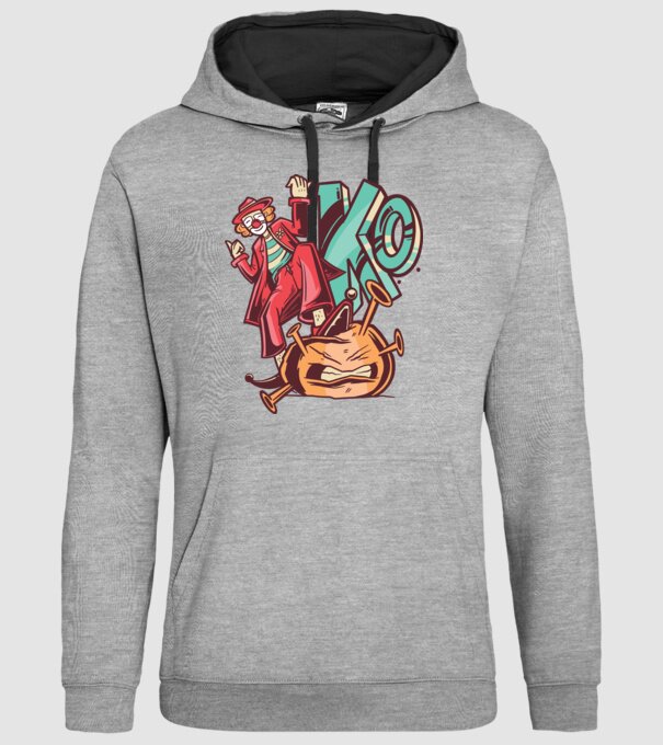 Coronavirus KO model gri pe tricou
