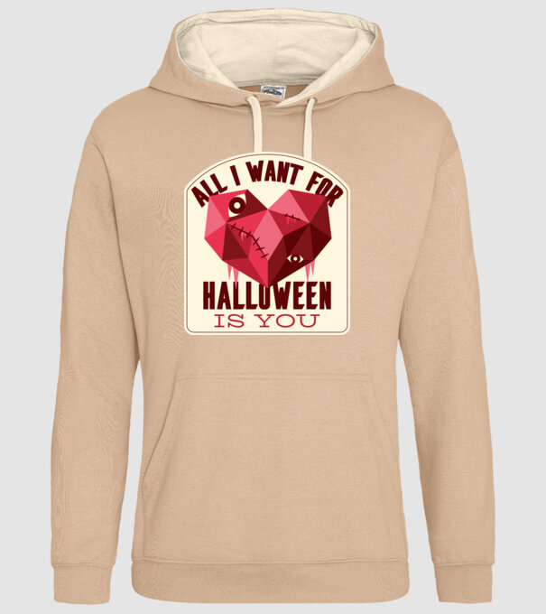 All I want for Halloween is You model nisipiu pe tricou