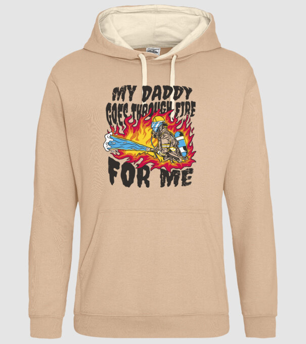 Tatăl meu trece și prin foc pentru mine model nisipiu pe tricou