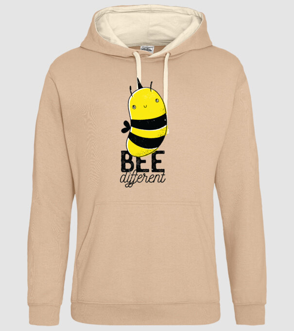 Bee different tricou albinuță model nisipiu pe tricou