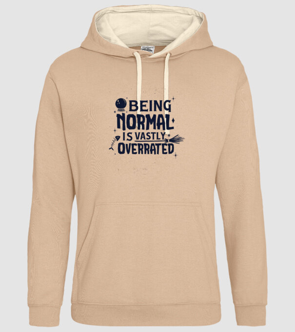 Being Normal is Vastly Overrated model nisipiu pe tricou