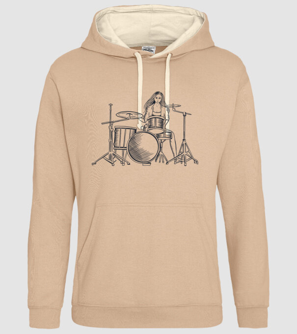 Fată Bateristă model nisipiu pe tricou