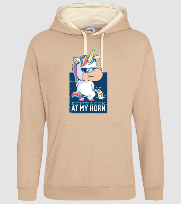 'Don''t look at my horn tricou amuzant unicorn' model nisipiu pe tricou