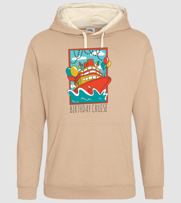 Croazieră model nisipiu pe tricou