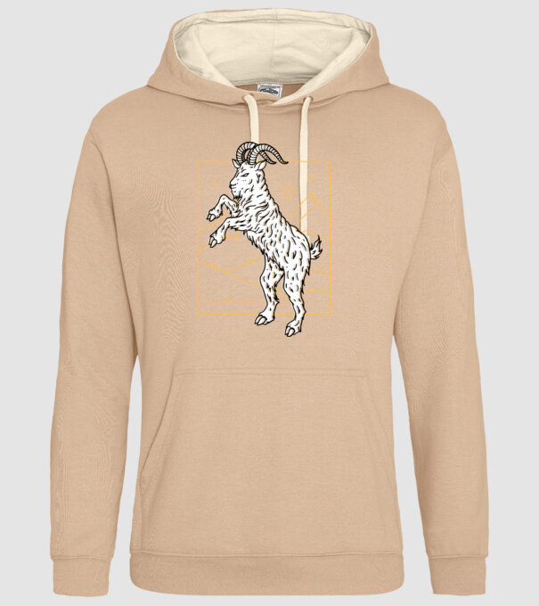 Capră model nisipiu pe tricou