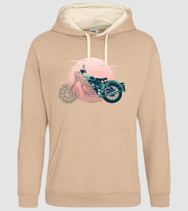 Motocicletă model nisipiu pe tricou