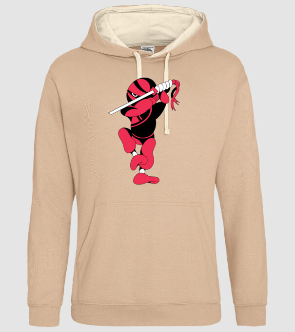 Ninja model nisipiu pe tricou