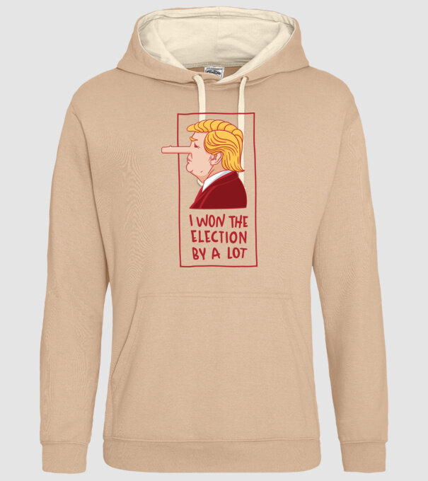 Pinocchio Trump model nisipiu pe tricou