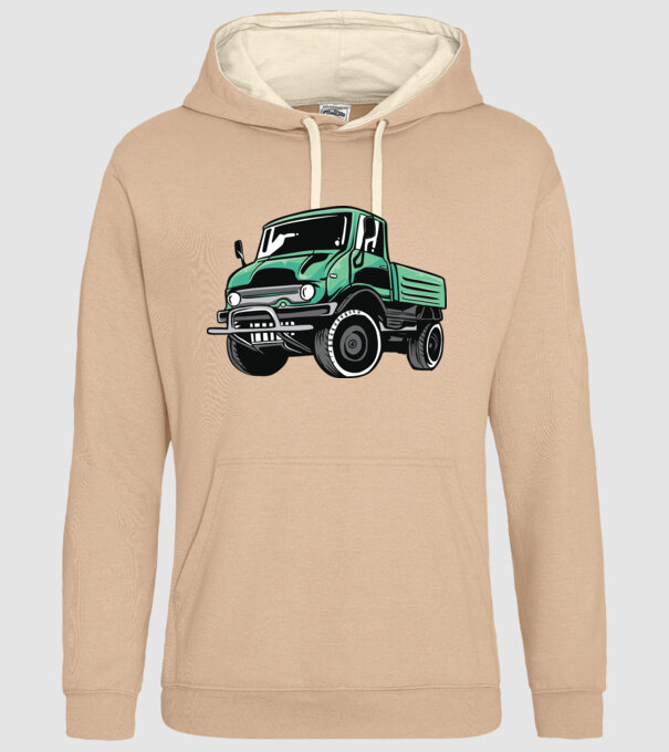 Camion model nisipiu pe tricou