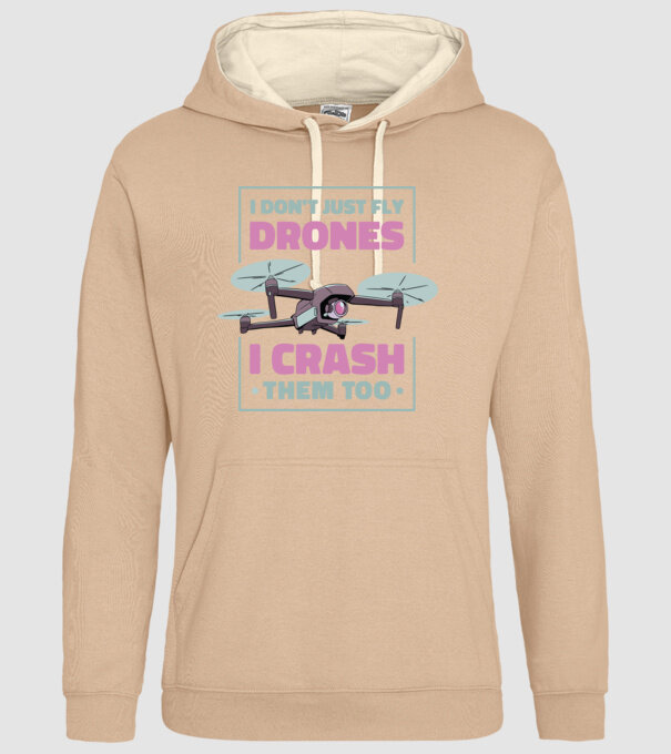 Tricou drone model nisipiu pe tricou