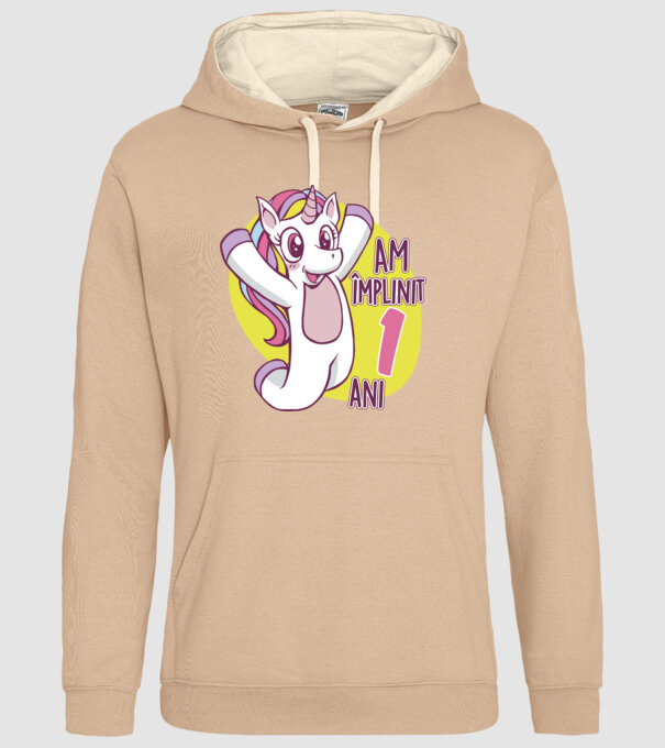 Am împlinit 1 an model nisipiu pe tricou