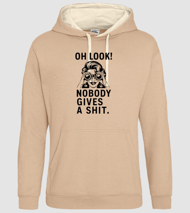 Nobody Gives a shit model nisipiu pe tricou