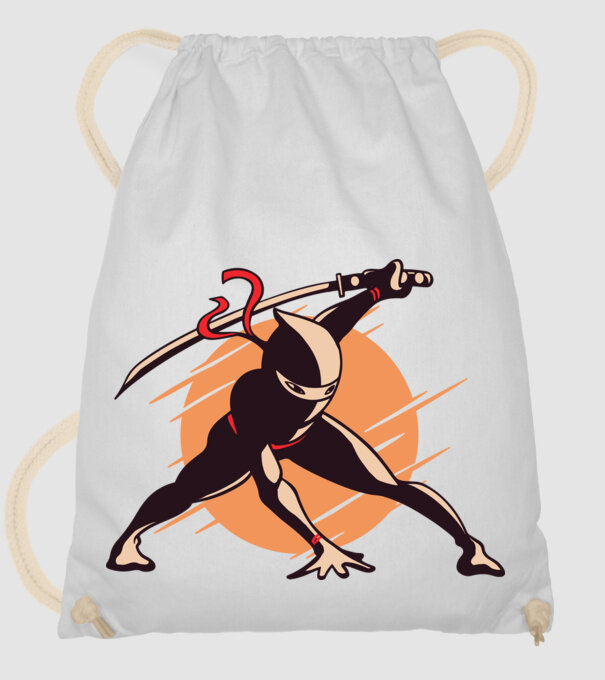 Ninja model alb pe tricou