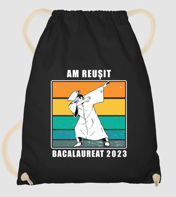 Am reușit 2023 model negru pe tricou