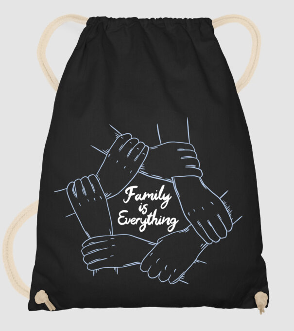 Familia este totul model negru pe tricou