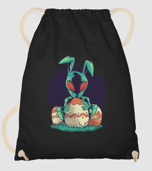 Paște Alien model negru pe tricou