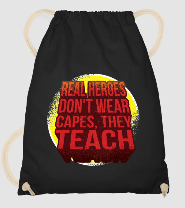 Adevărații eroi predau model negru pe tricou