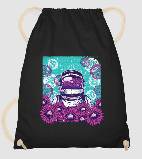 Floral Astronaut model negru pe tricou