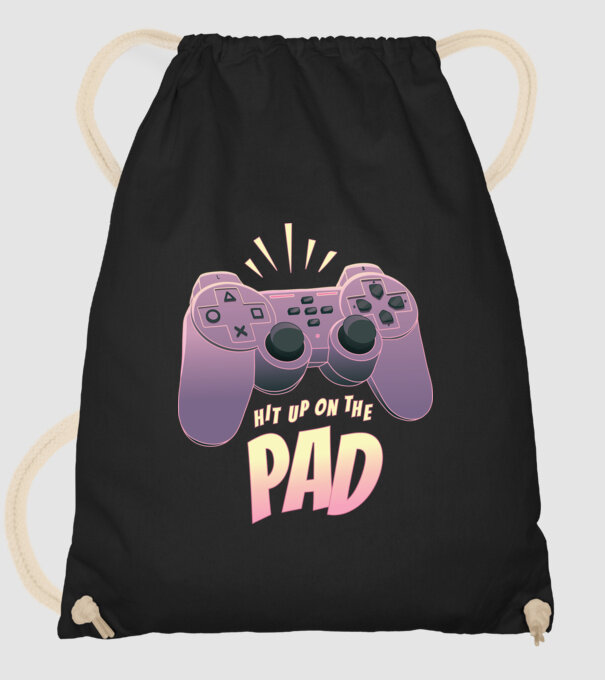 Gamer Controler model negru pe tricou