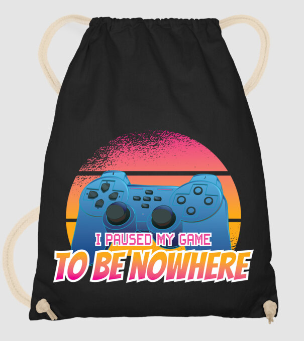I paused my game to be nowhere model negru pe tricou