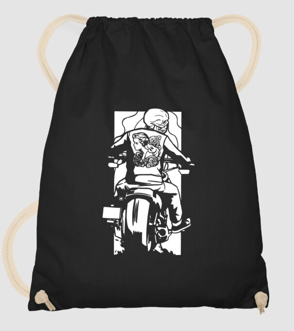 Craniu Motociclist model negru pe tricou