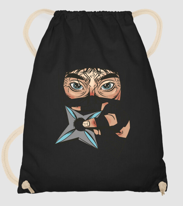 Cap de ninja model negru pe tricou