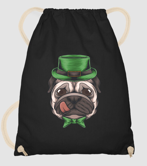 Mops Sfântul Patrick model negru pe tricou