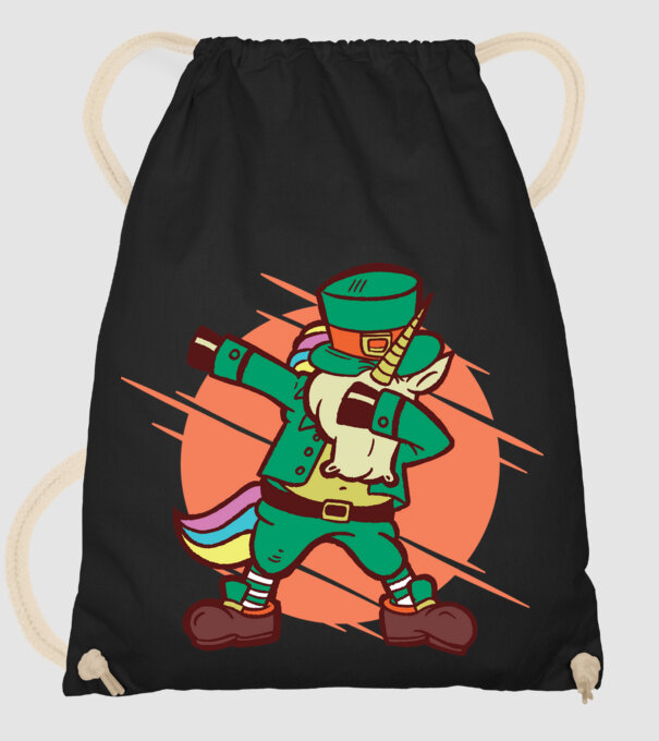 St Patrick Unicorn DAB model negru pe tricou