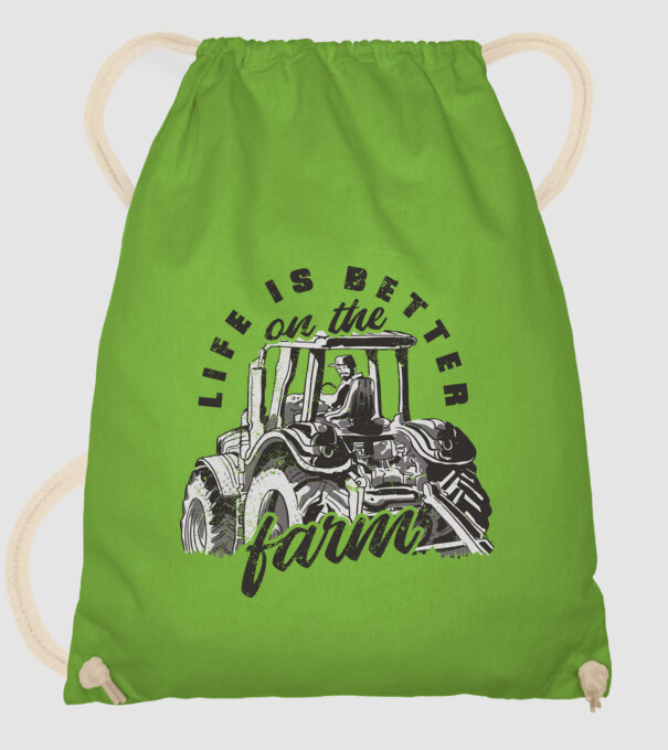 Viața este mai bună la fermă cu tractor model verde de măr pe tricou