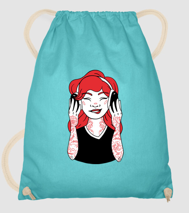Fată Gamer tatuată model turcoaz pe tricou