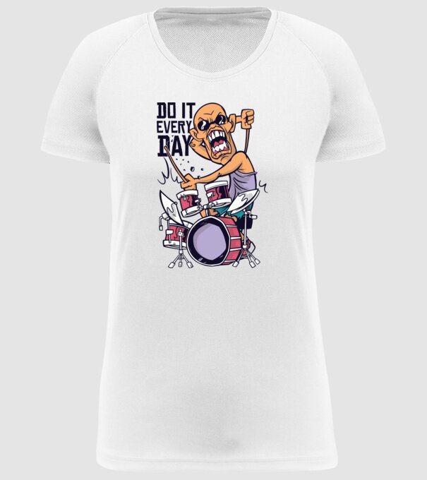 Bate tobele în fiecare zi model alb pe tricou