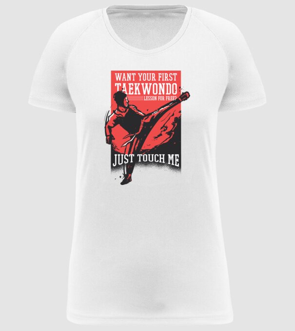 Lecție de Taekwondo model alb pe tricou