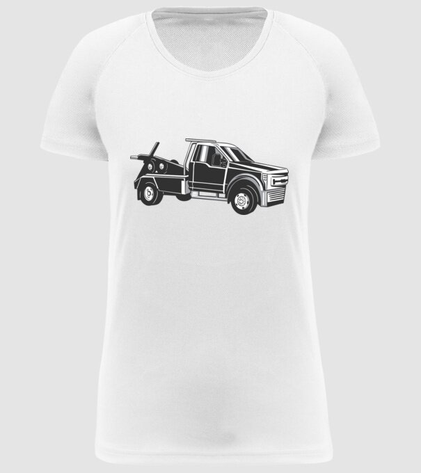 Mașină de remorcare model alb pe tricou