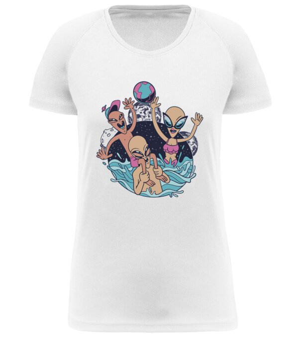  model  pe tricou