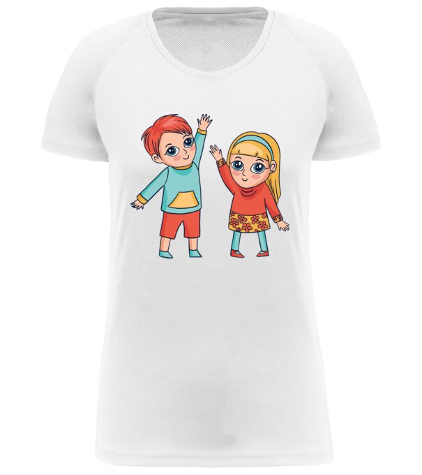  model  pe tricou
