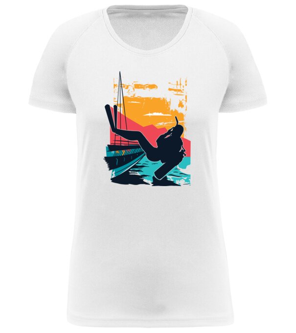  model  pe tricou