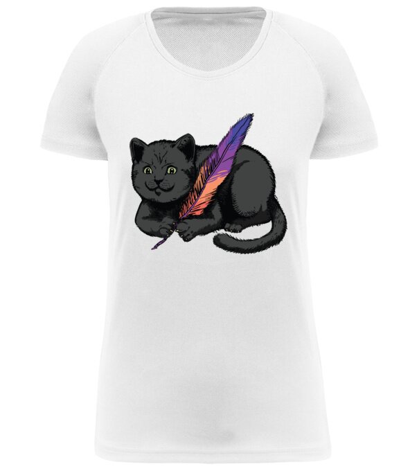  model  pe tricou