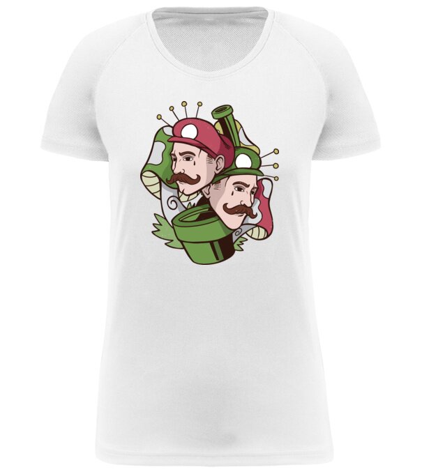  model  pe tricou