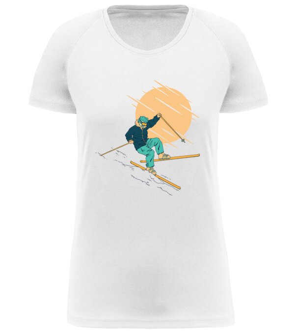  model  pe tricou