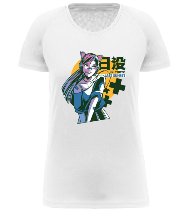  model  pe tricou