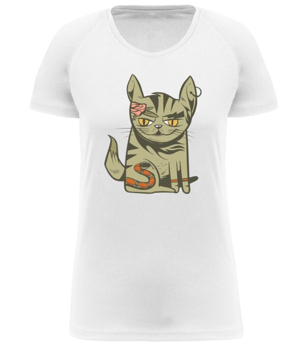  model  pe tricou