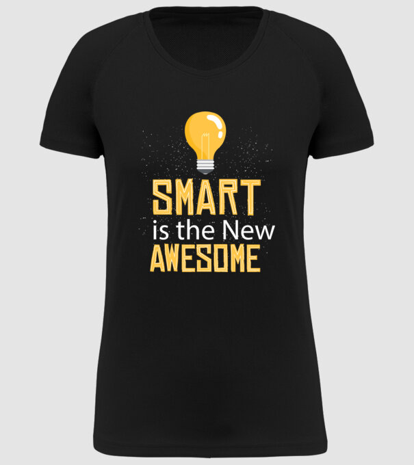 Smart este noul cool model negru pe tricou